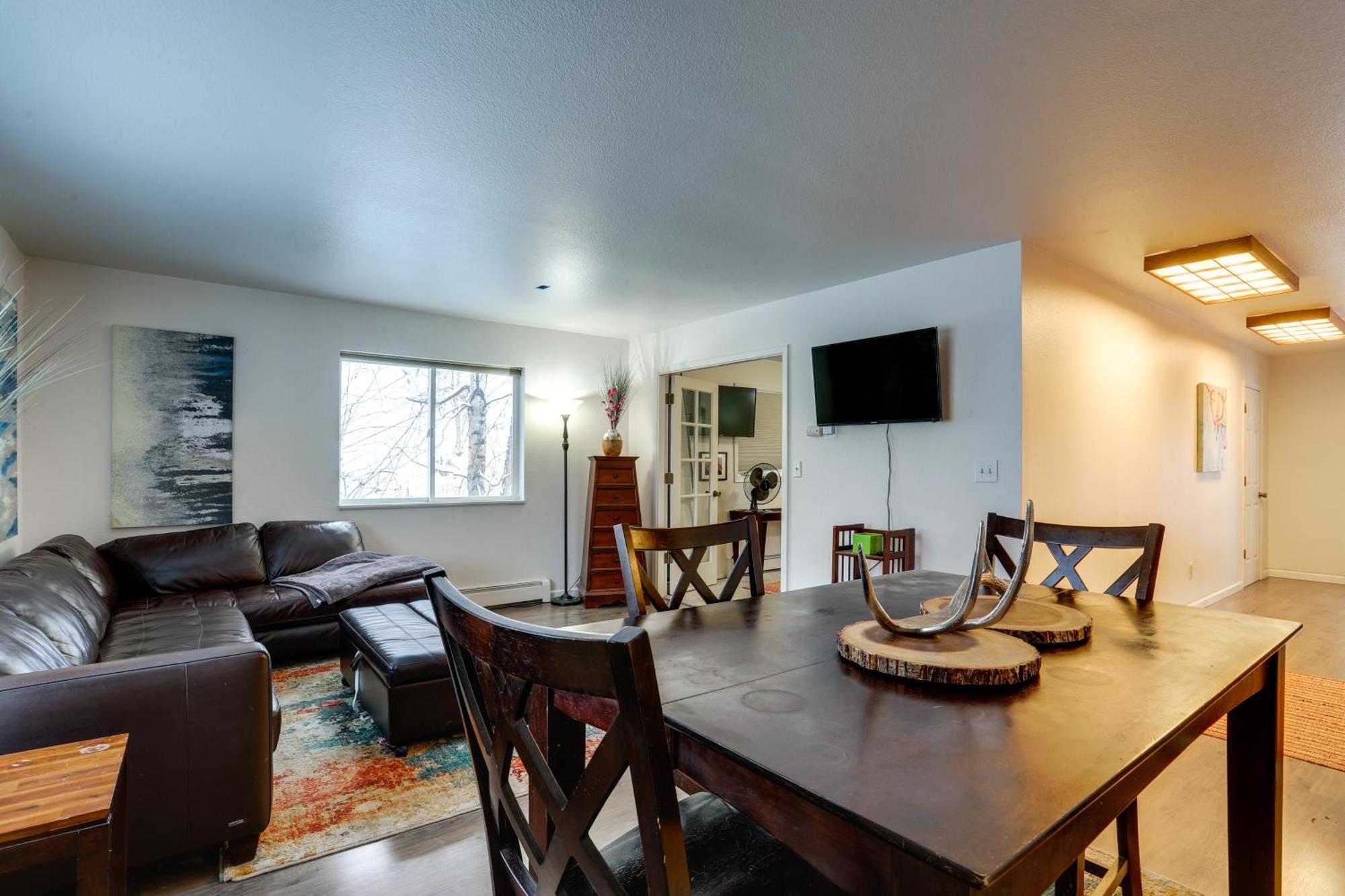 Waterfront Apt, Walk To Town And Coastal Trail! 安克拉治 外观 照片